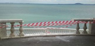 разбили парапет в морском казино бургас