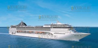 Порт Бургаса в ожидании круизного лайнера MSC Opera