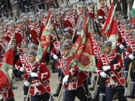 6 мая 2017 года, София, военный парад по случаю Дня Святого Георгия и Дня болгарской армии