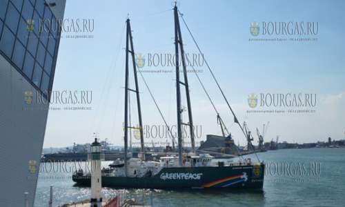 Rainbow Warrior в Бургасе