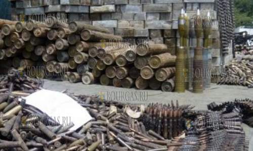 На военном складе в районе Бургаса застряли 650 тонн боеприпасов