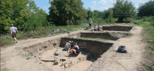 Польские археологи нашли в Болгарии две могилы римских легионеров