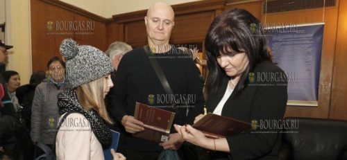 Председатель Наробного Собрания - Цвета Караянчева, в день открытых дверей