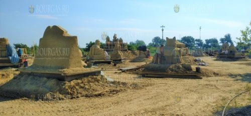12-й фестиваль песчаных скульптур в Бургасе