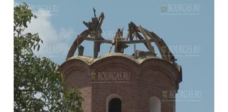 Молния снесла купол церкви в преславской деревне в Болгарии