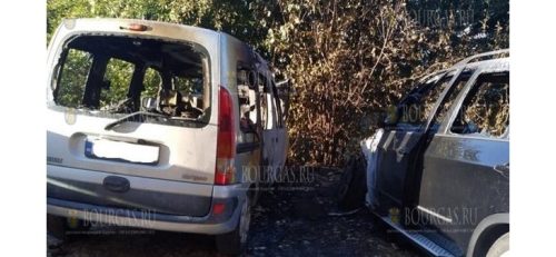 Сегодня ночью в Варне горели авто