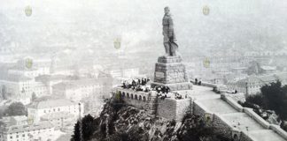 памятник Алеше