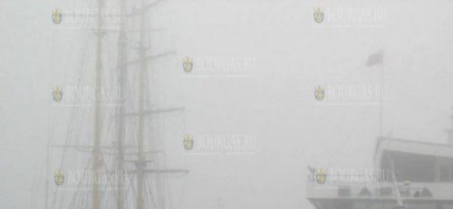туман в порту Варны