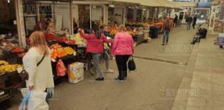 Рынки и цветочные базары в Болгарии снова работают
