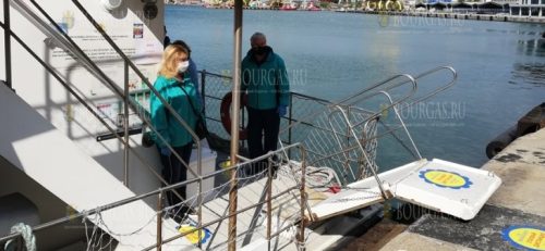 В Бургасе первые 20 туристов отправились на остров Святой Анастасии