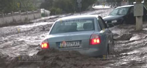 Ливень вчера утопил деревню под Добричем