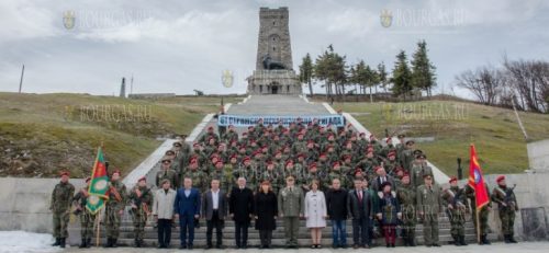 Новобранцы в Болгарии принесли присягу на Шипке