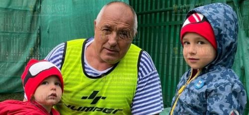 Премьер Болгарии ушел в отпуск
