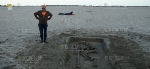 скелеты на пляже Бургаса