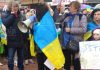 Тысячи украинцев вышли на акцию протеста на Солнечном Берегу