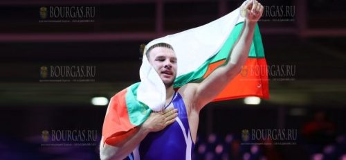 Золотая медаль для Болгарии, Кирил Милов стал чемпионом Европы по борьбе