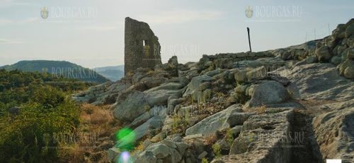 археологическое открытие в Перпериконе