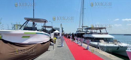 Роскошные яхты в мире пришвартовались в Бургасе