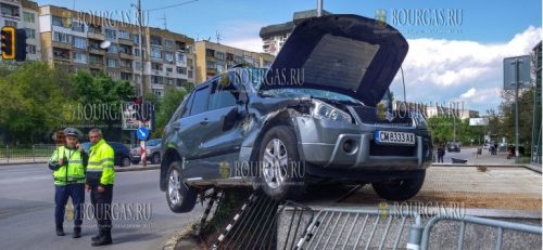 Авария у станции метро в Софии