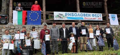 Фестиваль рыбалки на реке Ардино у Дьявольского моста