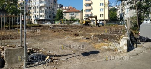 Муниципалитет Бургаса построит новую парковку в ЖК Лазур