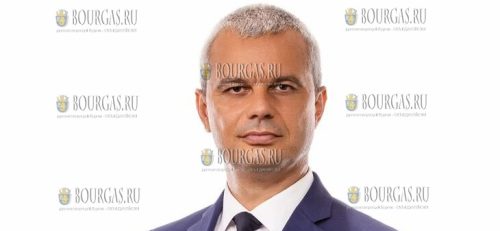 лидер Възраждане - Костадин Костадинов