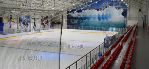 Каток олимпийских размеров охлаждает жителей Кранево