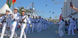 Первое офицерское звание получили в Варне курсанты ВВМУ Никола Вапцаров