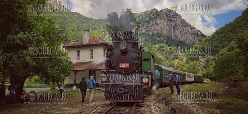 Паровоз будет курсировать между Софией и Мездрой