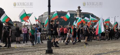 Сегодня в Софии прошла акция протеста под девизом - Вън мигрантите от България