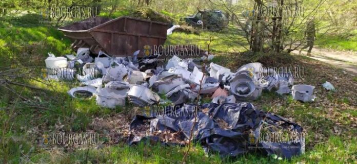 Под Варной собрали тонны мусора