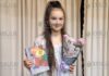 вундеркинд из Карнобата опубликовал роман, им является 14-летний болгарский подросток - Лия Неделчева