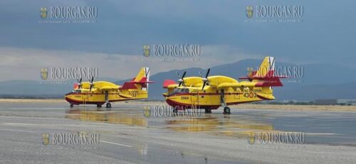 Испанские самолеты Canadair тушат пожары в Болгарии