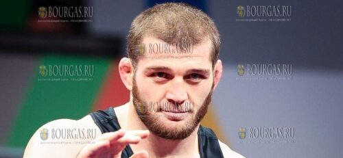 россиянин с болгарским паспортом - Магомед Рамазанов, вышел в финал турнира по вольной борьбе в категории до 86 кг на ОИ в Париже
