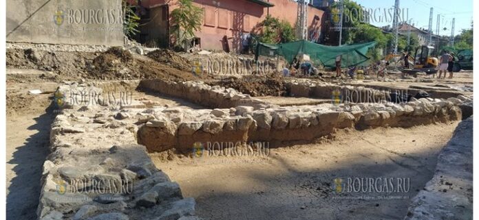 в Пловдиве под Бетонным мостом обнаружили остатки старого здания