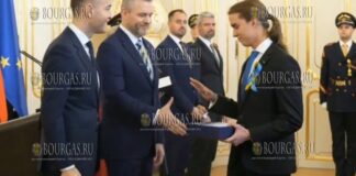 в Словакии школьник не пожал руку президенту