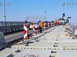 Мост через Дунай в районе Русе на болгаро-румынской границе строится