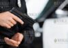 офицер полиции в Болгарии нарушил правила безопасности при чистке оружия