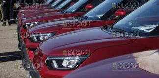 болгарские пожарные получили новенькую технику, 100 автомобилей и 6 емкостей для воды