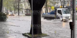 Буря в Варне, город утонул после дождя