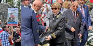 9-го мая, в День Европы, посол Российской Федерации в Болгарии - Элеонора Митрофанова, была замечена в Пловдиве