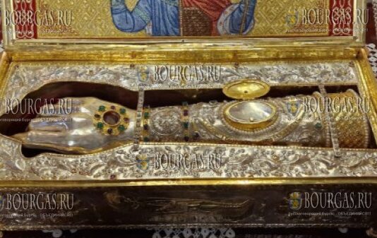 до церковного праздника Дня Святого Георгия в Болгарию прибыли мощи Святого Георгия Победоносца