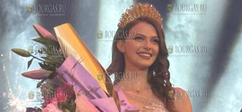 Казанлык выбрал Царицу Роз, ее стала Мария Шамбурова