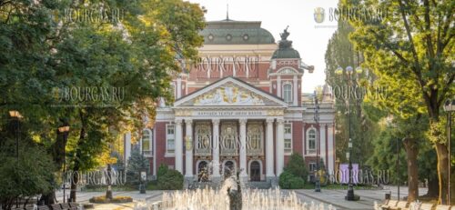Национальный театр имени Ивана Вазова в Софии