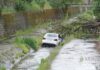 водитель в Софии съехал с дороги и оказался в реке