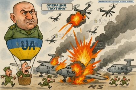 генерал Малюк наблюдает за операцией ПАУТИНА