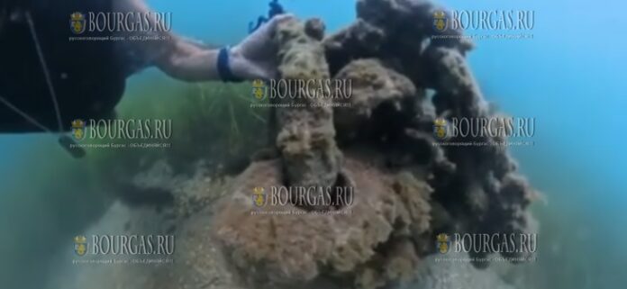 Гигантский якорь обнаружен в море недалеко от Созополя