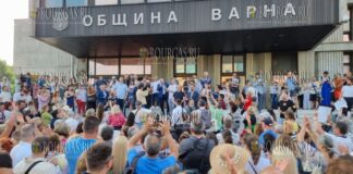 протест против ареста мэра Варны