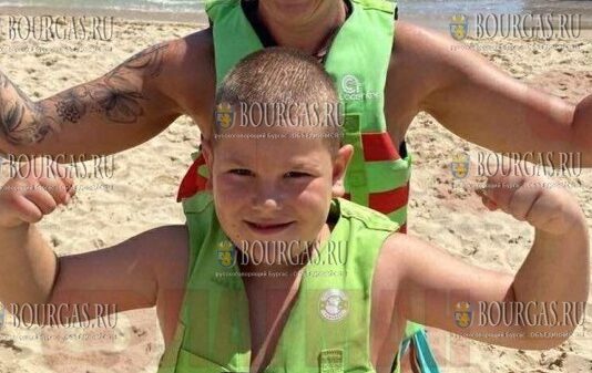 8-летний мальчик, выпавший с парашюта и погибший в Несебре в августе 2025 года