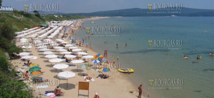 море вернуло Северный пляж Приморско